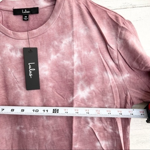 Lulu’s Cozy Livin' Mauve Purple Tie-Dye Tee Size Medium NWT - Picture 8 of 11
